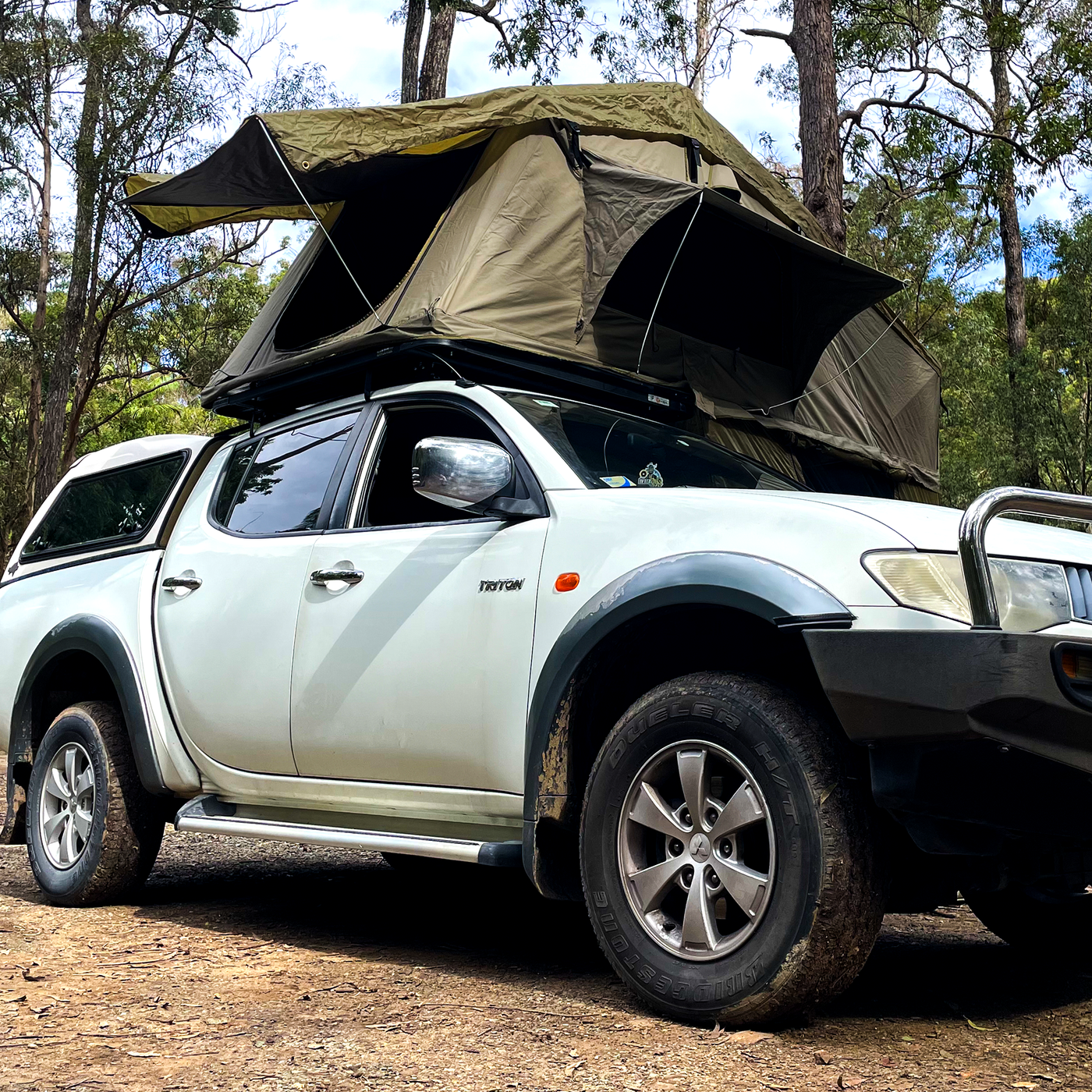 SOFT SHELL ROOF TOP TENT – BOAB OFFROAD